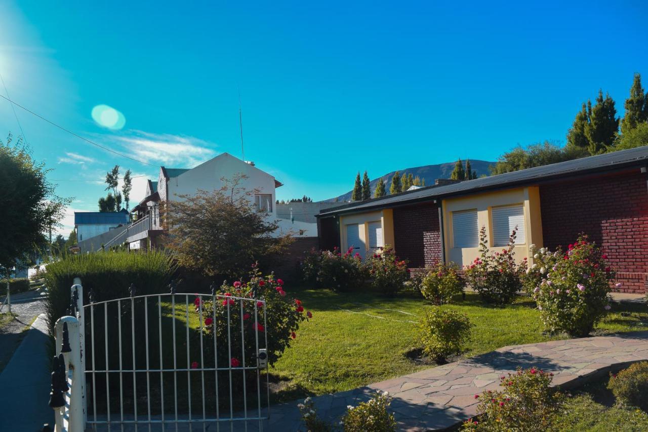 Hotel Ariel El Calafate Exterior photo